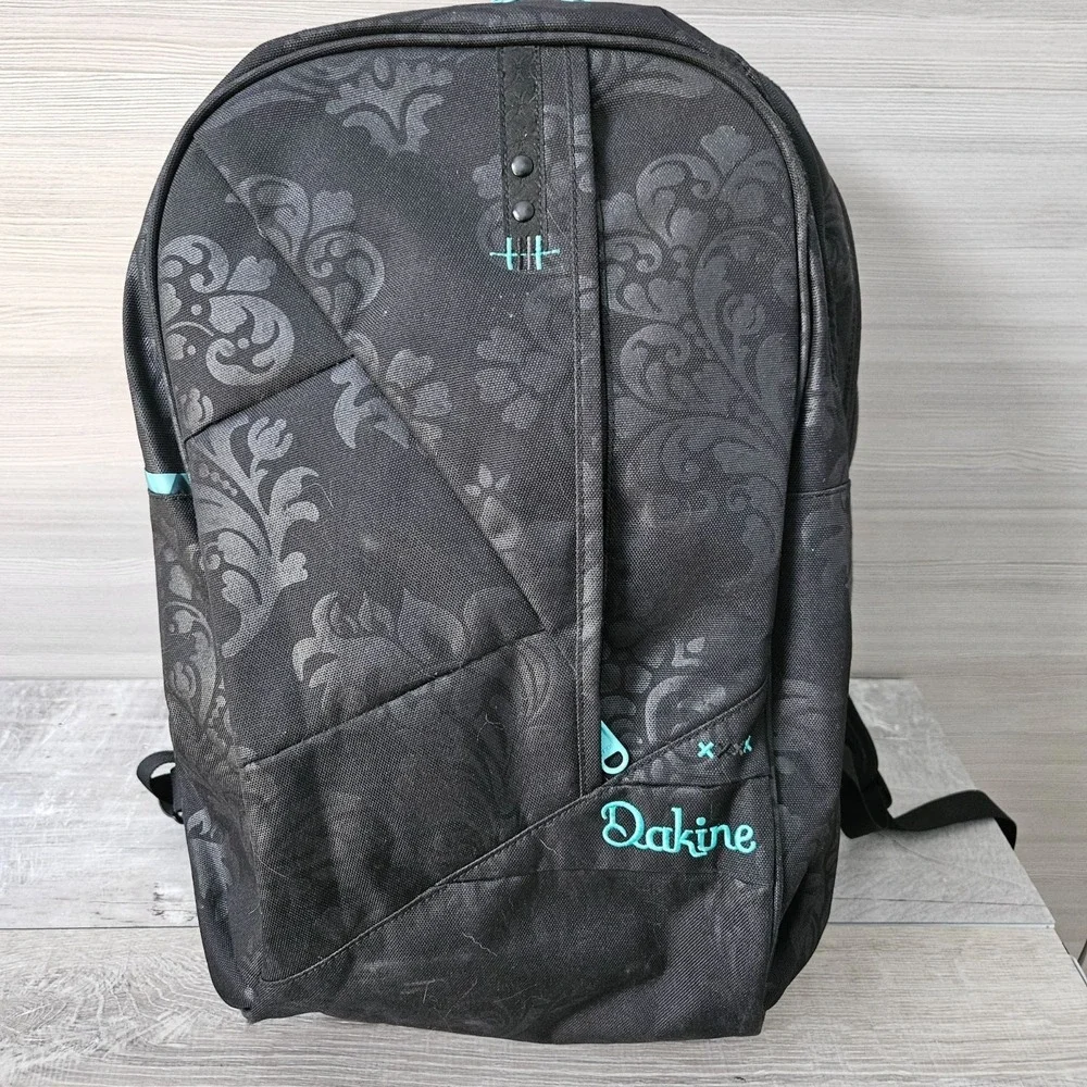 Dakine Zuri 25 L Flourish Backpack Bag School Travel Hike Camp City Laptop
